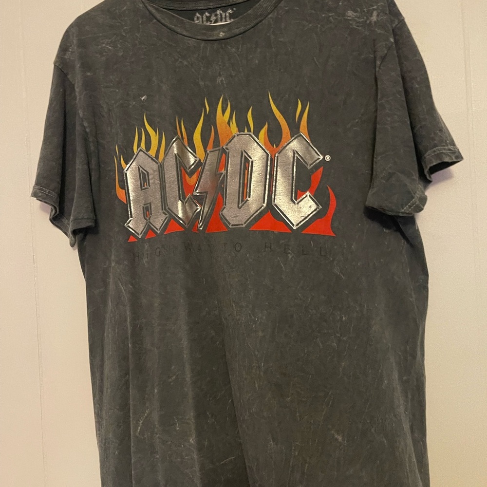 AC/DC tee